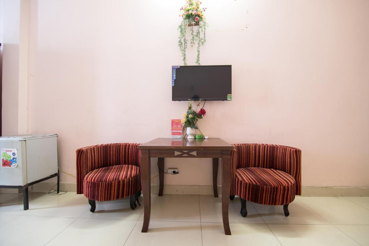 Reddoorz Plus Near Aeon Mall Tan Phu 2 Ho Chi Minh-byen Eksteriør bilde