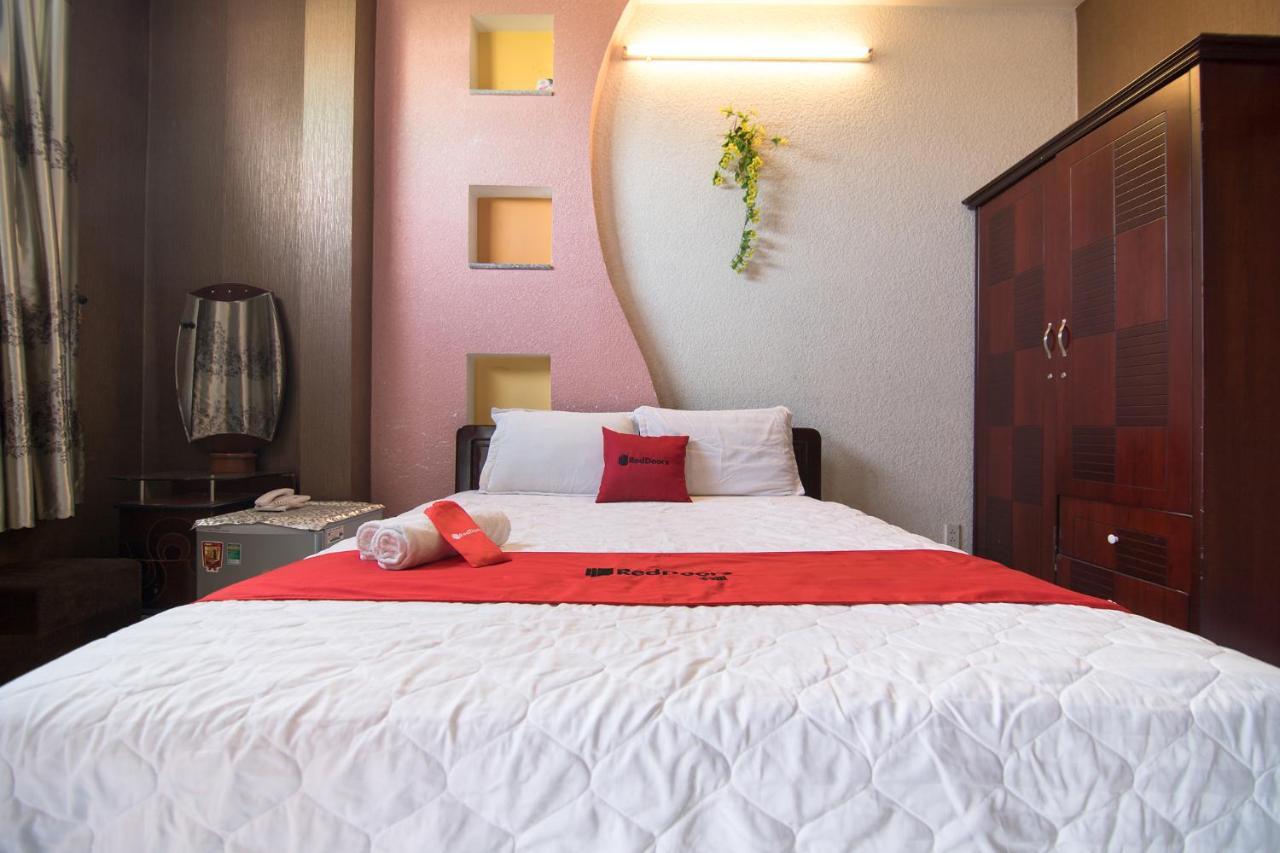 Reddoorz Plus Near Aeon Mall Tan Phu 2 Ho Chi Minh-byen Eksteriør bilde