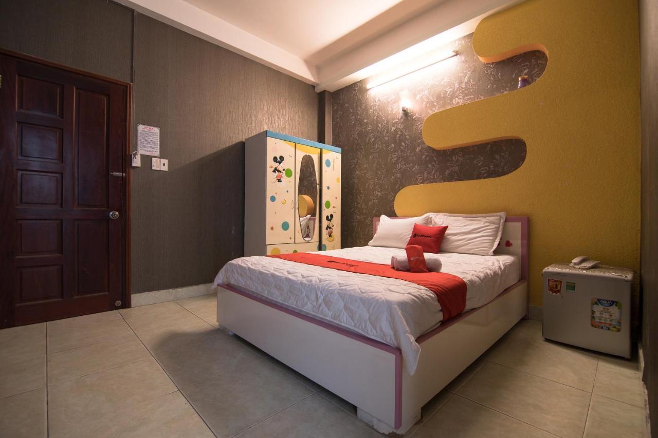 Reddoorz Plus Near Aeon Mall Tan Phu 2 Ho Chi Minh-byen Eksteriør bilde